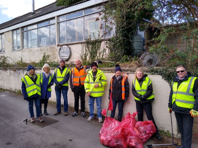 Litter Picking to Clean up our Regional Communities - March | Coop ...